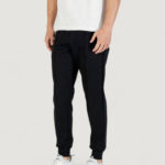 Pantaloni sportivi Antony Morato CARROT FIT WITH LOGOED METAL BADGE Nero - Foto 2