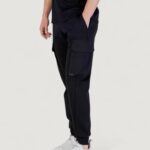 Pantaloni sportivi Antony Morato REGULAR FIT WITH LOGOED RUBBER FLAG Nero - Foto 3