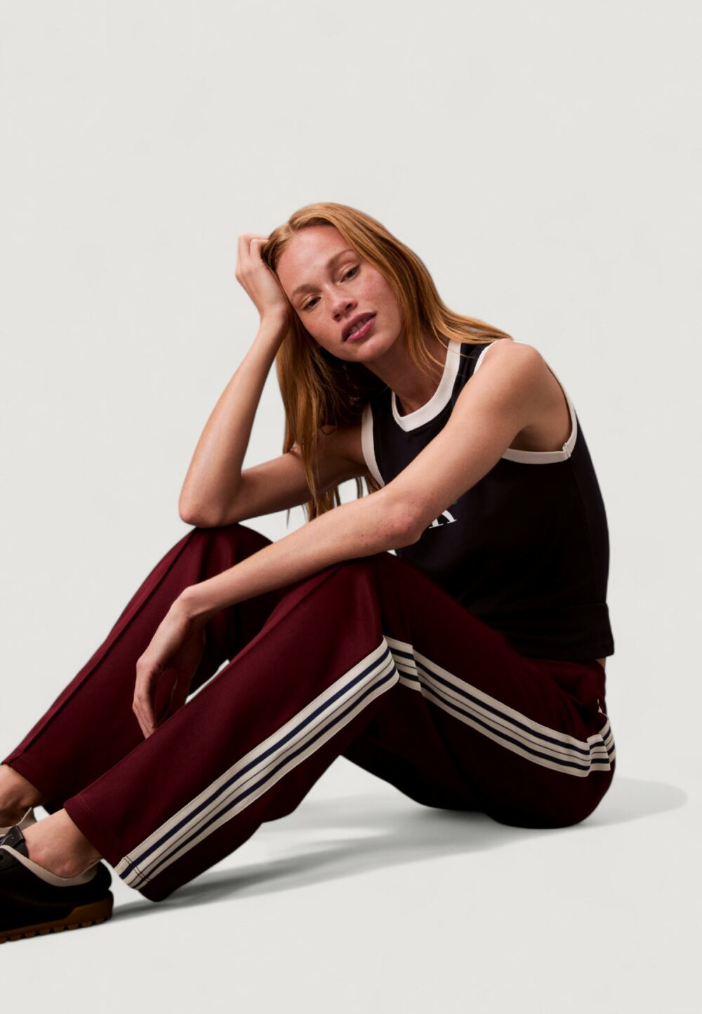 Pantaloni sportivi Calvin Klein Jeans HGH SHN FRNCH TRRY T Bordeaux - Foto 1