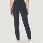 Pantaloni sportivi Guess Active OLYMPE LONG PANTS Nero - Foto 5