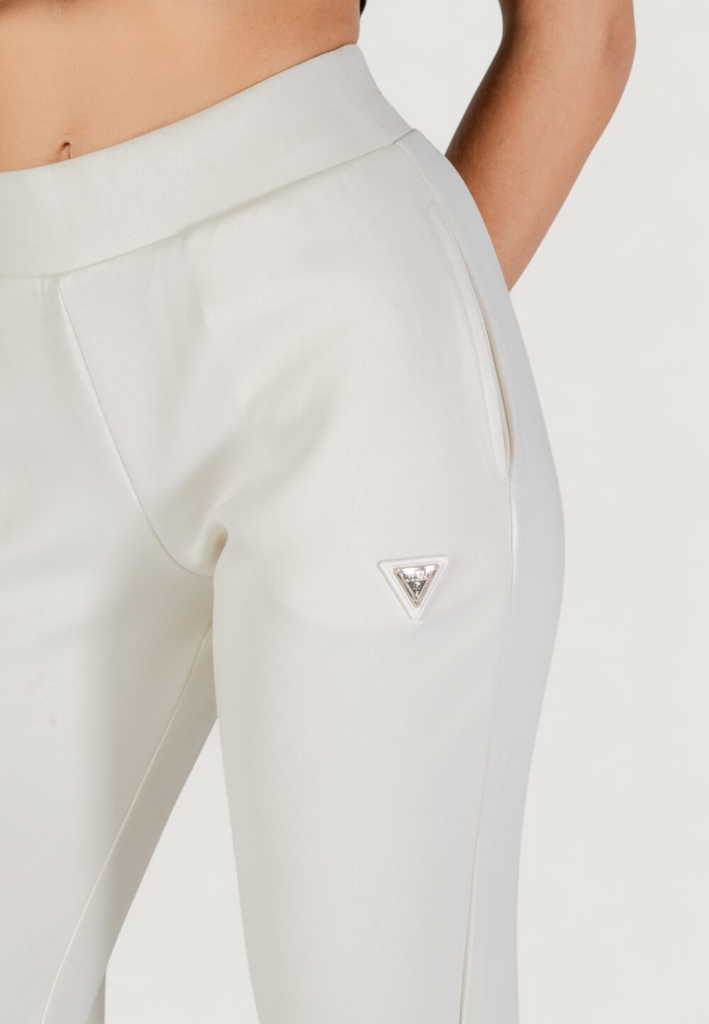 Pantaloni sportivi Guess Active OLYMPE LONG PANTS Panna - Foto 2