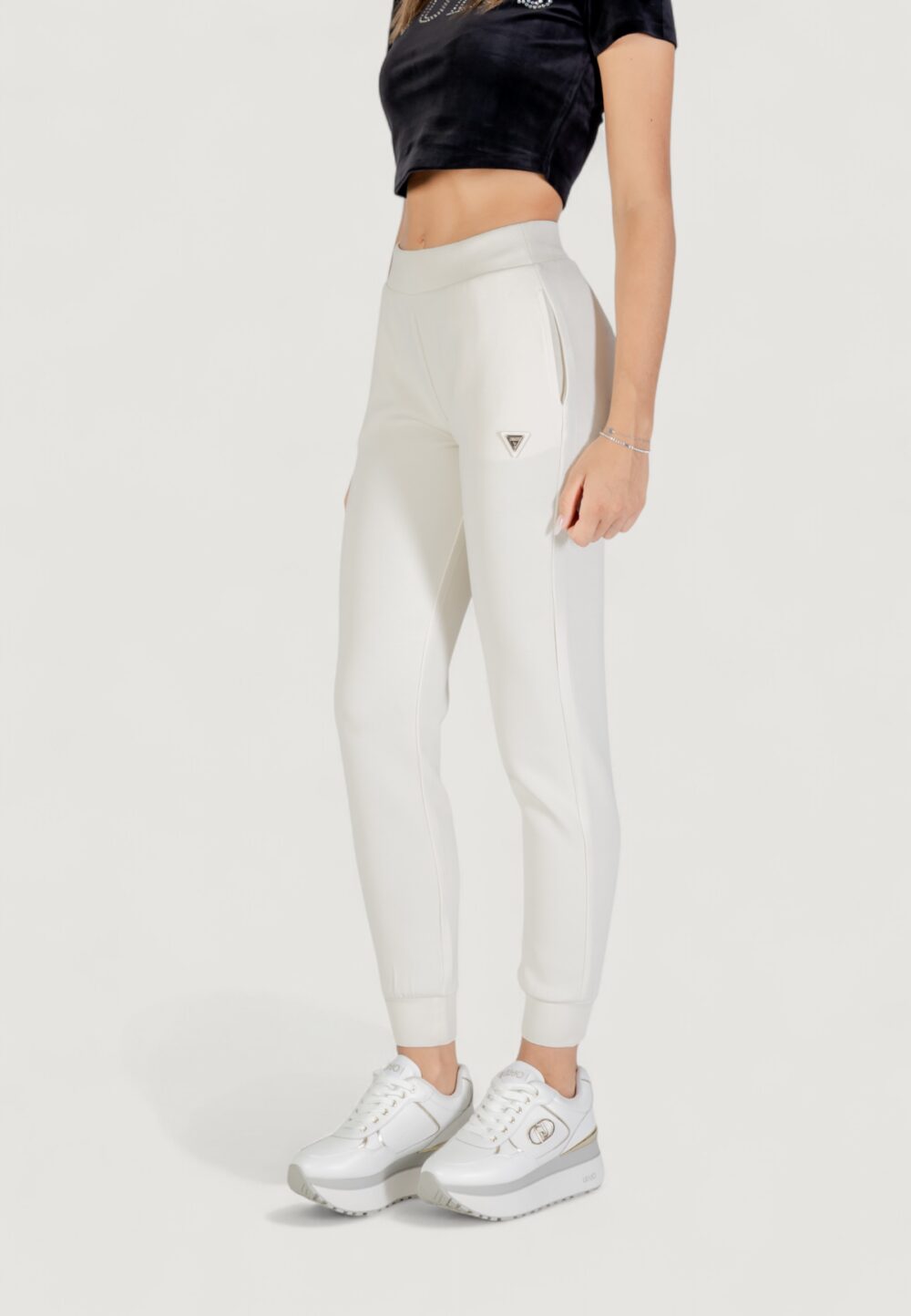 Pantaloni sportivi Guess Active OLYMPE LONG PANTS Panna - Foto 3
