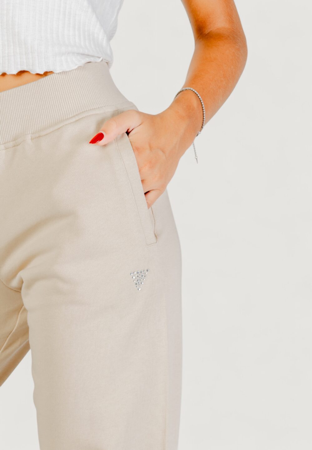 Pantaloni sportivi Guess PRIMULA RHINESTONES JOGGER Beige chiaro - Foto 2