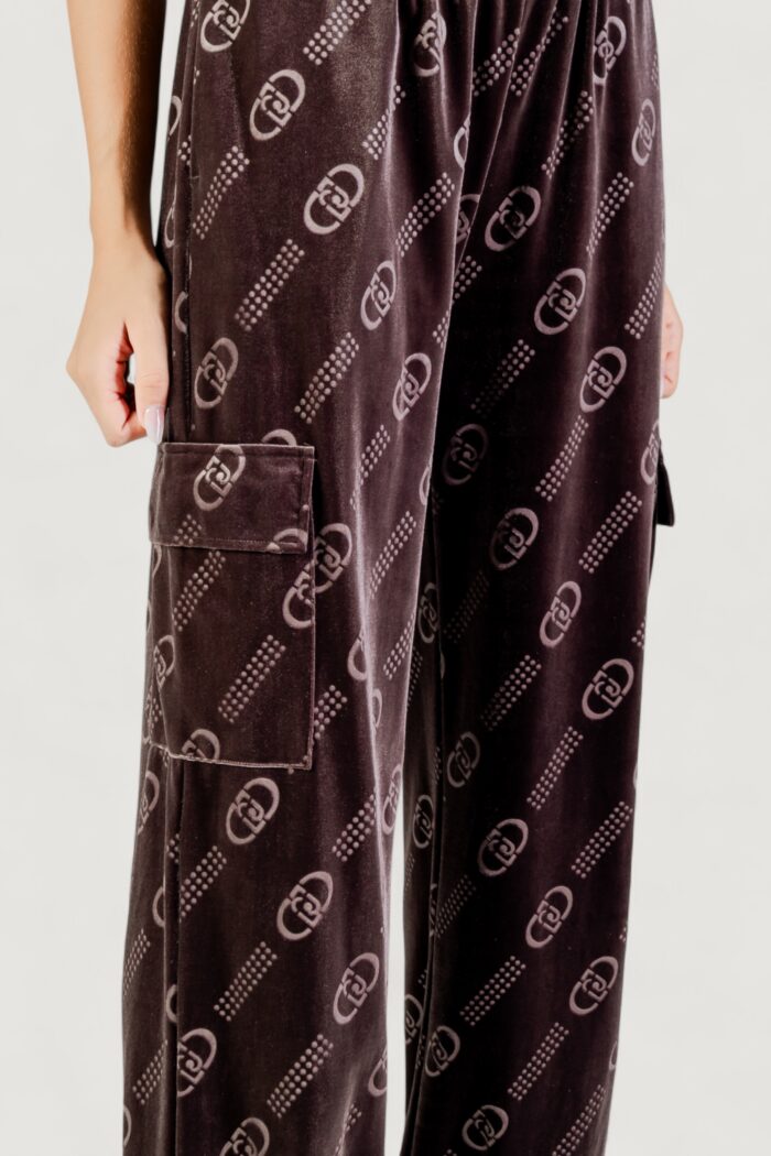Pantaloni sportivi Liu-jo PANT. JERSEY LUNGO Cioccolato – TF5111 J4955