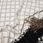 Pashmina Liu-Jo ECS STOLA PEARLS ANIMAL 70X180 Nero - Foto 3