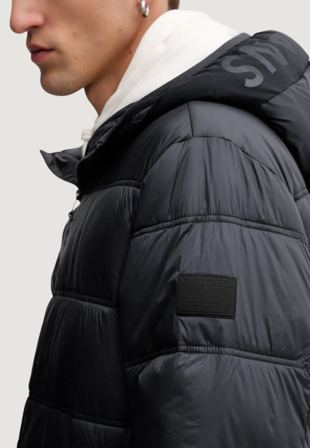 Piumino Tommy Hilfiger Jeans TJM HOODED LOGO PUFF Nero - Foto 4