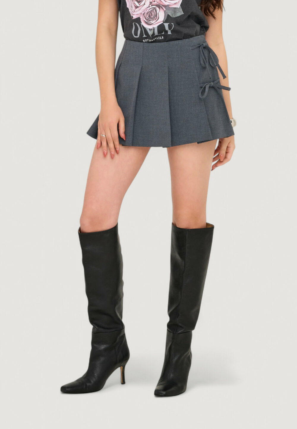 Shorts Only Onlmelanie Mw Pleat Tie Skort Tlr Grigio Scuro - Foto 1