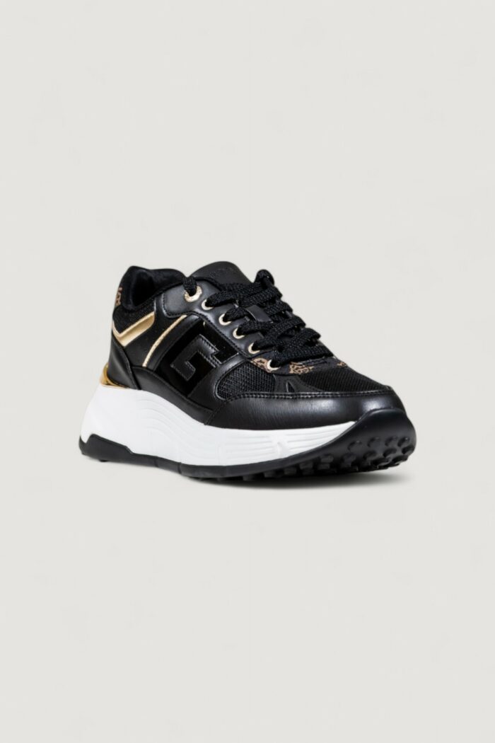 Sneakers Guess FONZI Nero – FLTFON FAB12
