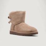 Stivali UGG MINI BAILEY BOW II Marrone - Foto 2