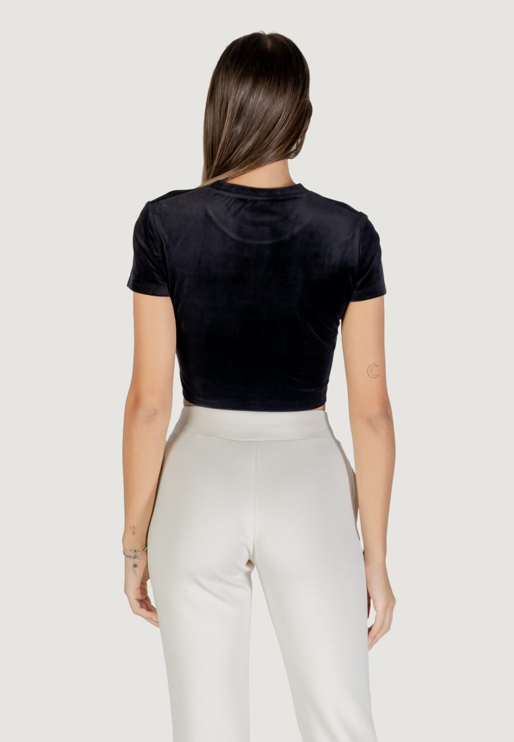 T-shirt Guess Active COUTURE CROP TEE Nero - Foto 2