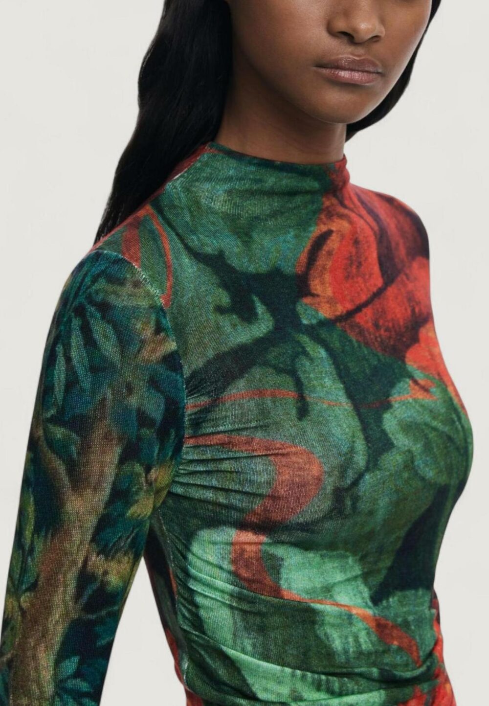 T-shirt manica lunga Desigual JERS_TAPIZ_LACROI Verde - Foto 4