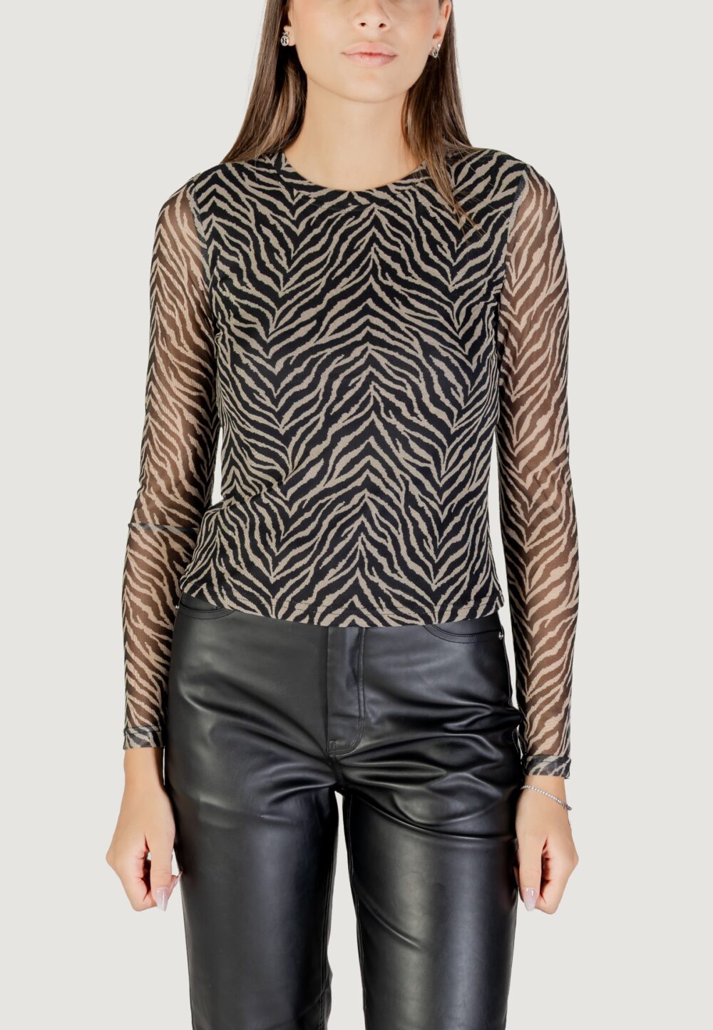 T-shirt manica lunga Only Onlnova L/S Mesh Top Nero - Beige - Foto 1