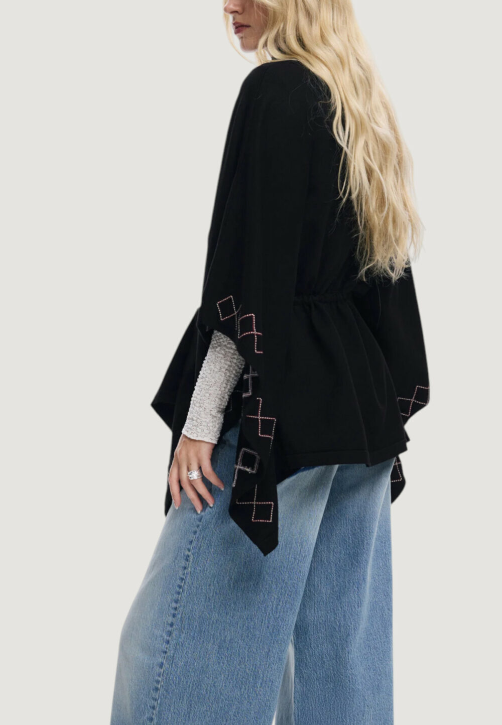Mantella Desigual PONCHO_EMBROIDERY ALDAMA Nero - Foto 3