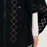 Mantella Desigual PONCHO_EMBROIDERY ALDAMA Nero - Foto 4