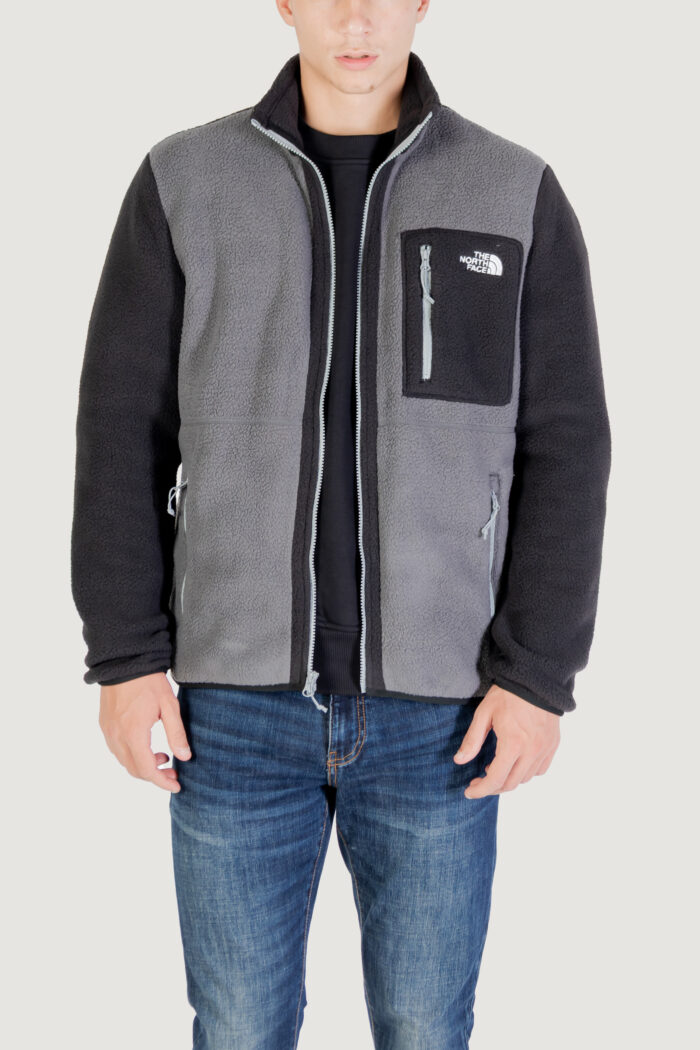 Felpa senza cappuccio The North Face M YUMIORI Grigio – NF0A883RWVO1