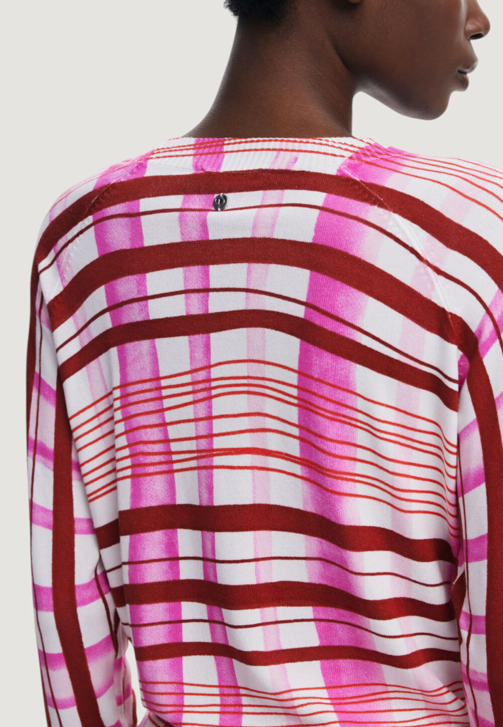 Maglia Desigual JERS_NORUEGA Nero - Foto 5
