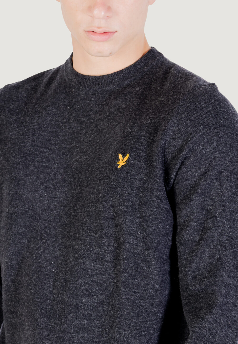 Maglione Lyle & Scott Lambswool Blend Crew Neck Jump Nero - Foto 2