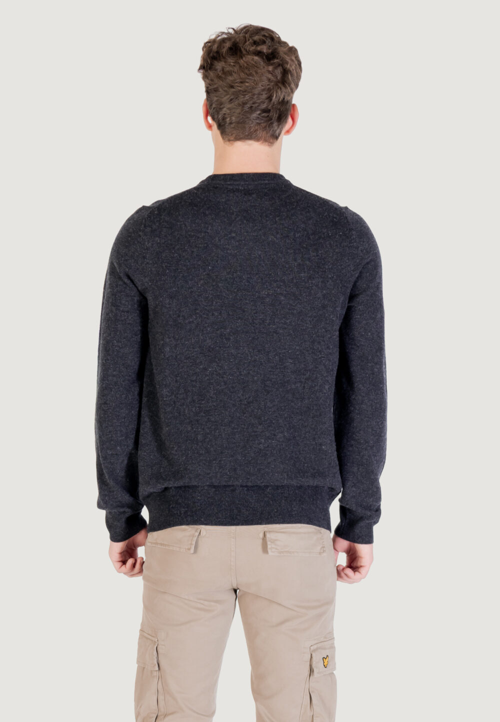 Maglione Lyle & Scott Lambswool Blend Crew Neck Jump Nero - Foto 5