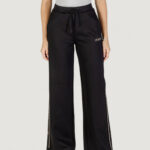 Pantaloni bootcut Guess Active OCTAVIA WIDE LEG PANTS Nero - Foto 1