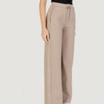 Pantaloni bootcut Guess Active OCTAVIA WIDE LEG PANTS Taupe - Foto 5