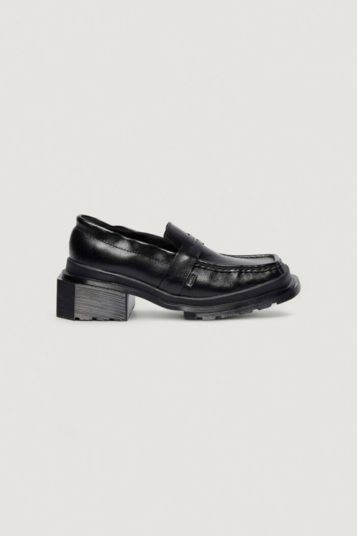 Scarpe basse Dr. Martens Maybole Loafer Milled Gloss Nero – 42063001